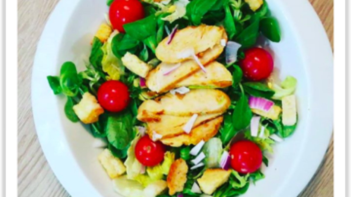 Salade Caesar, recette du pôle santé A.WAY à Quetigny près de Dijon.